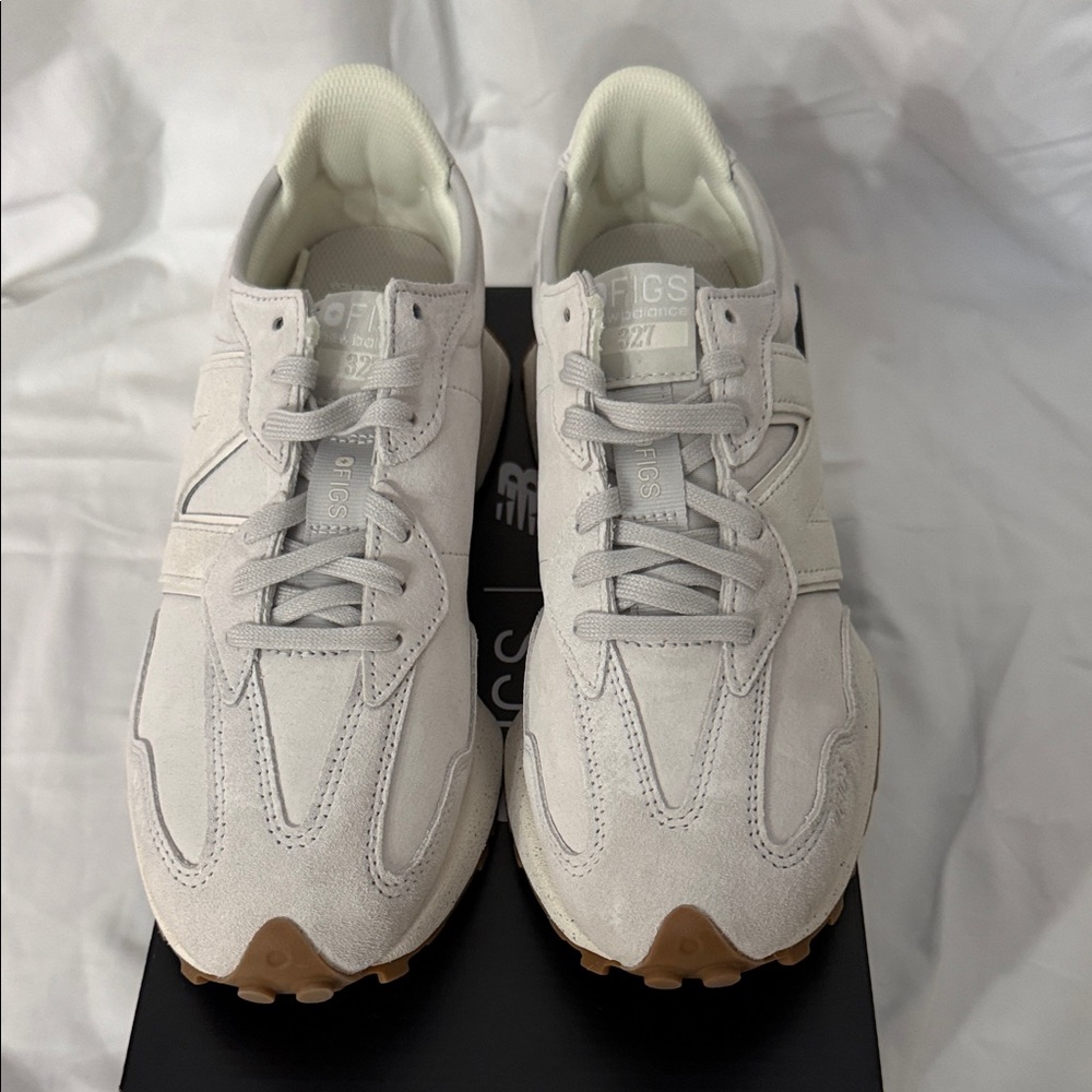 New Balance x FIGS 327 Cream and Tan Sneakers - Picture 2 of 3